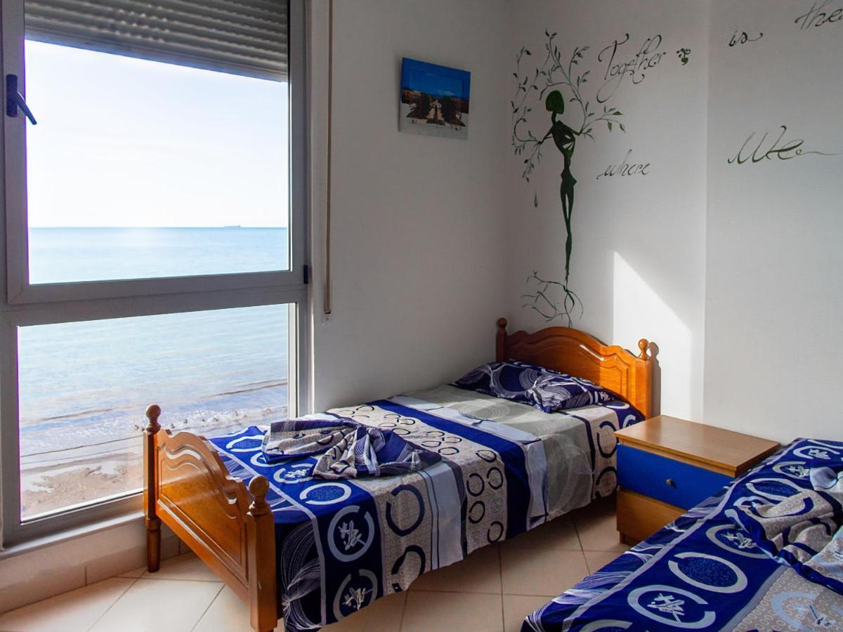 Blue Sky Apartaments Durrës Eksteriør billede