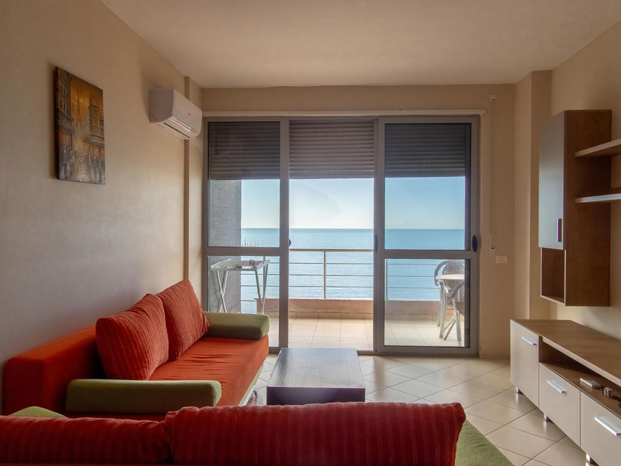 Blue Sky Apartaments Durrës Eksteriør billede
